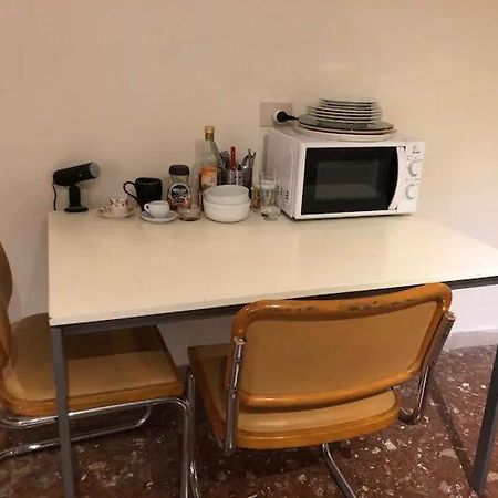 Ampio Monolocale Nel Cuore Della Citta Roma Esterno foto