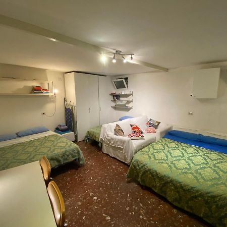 Ampio Monolocale Nel Cuore Della Citta Roma Esterno foto
